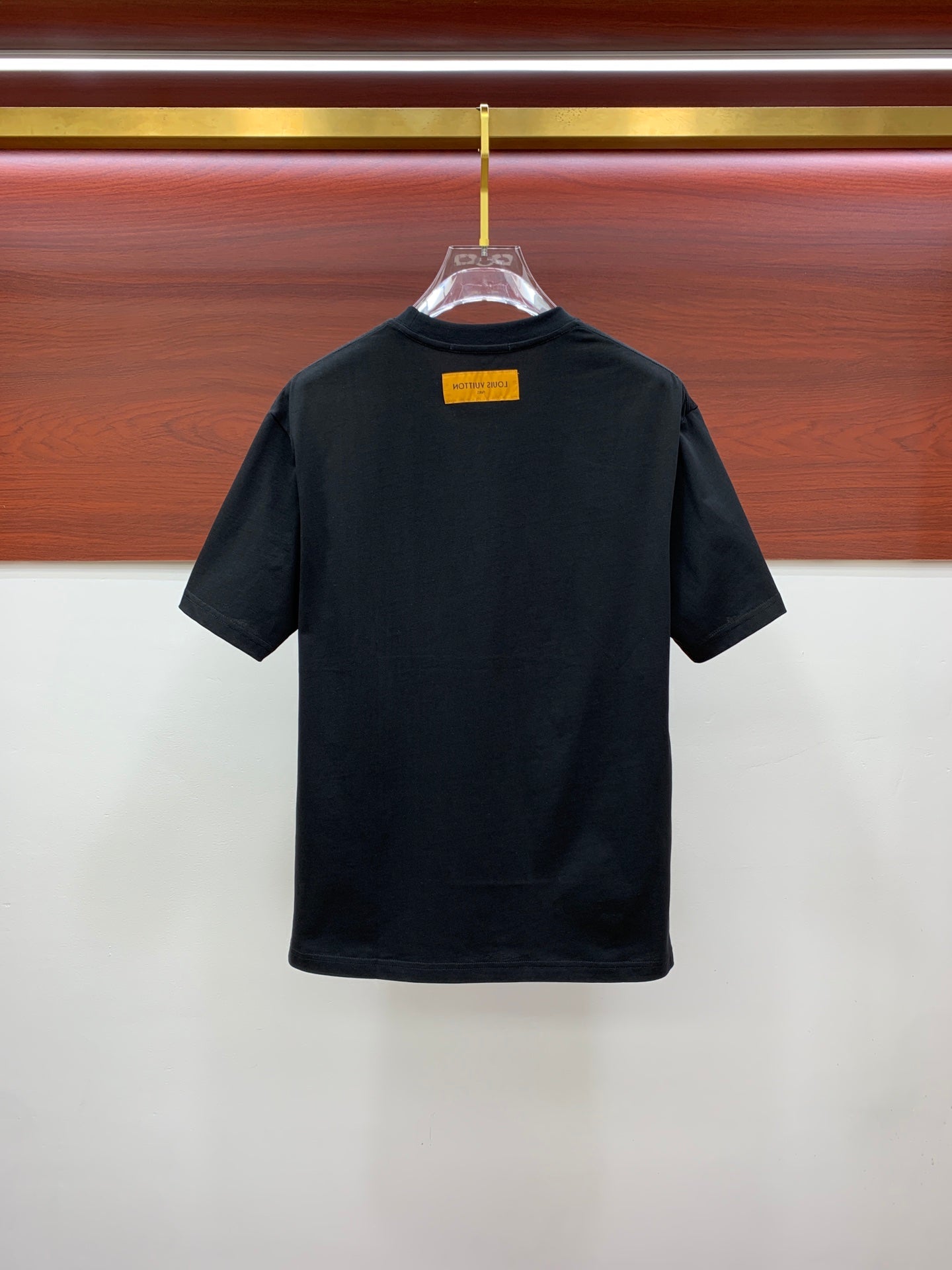 LOUIS VUITTON LV T-SHIRT STYLIZED LOGO IN BLACK COTTON 238875